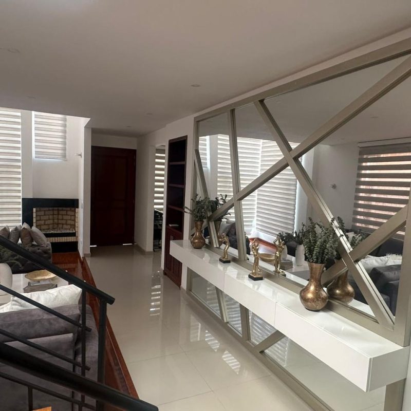 7e6d972a-87a0-4d97-9fb5-c8dd567ae953