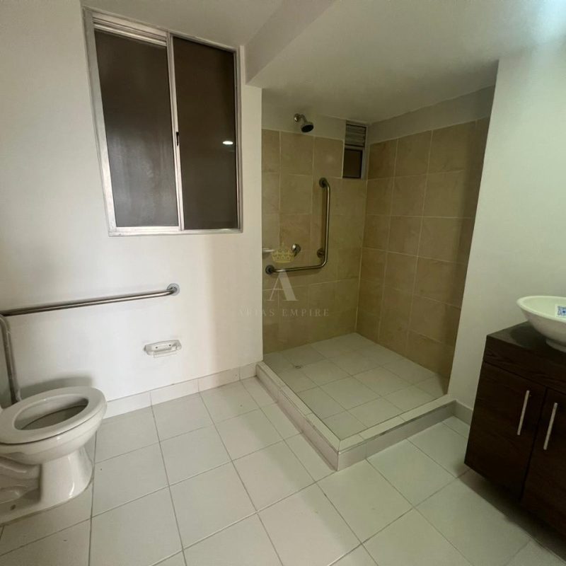 WhatsApp Image 2024-04-06 at 1.24.28 PM