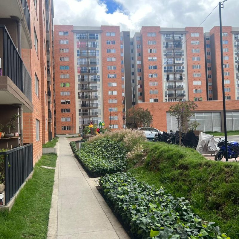 WhatsApp Image 2024-04-06 at 1.24.55 PM