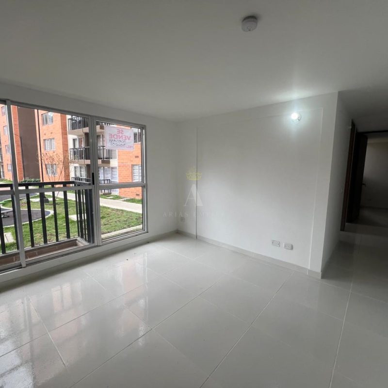 WhatsApp Image 2024-04-06 at 1.24.58 PM