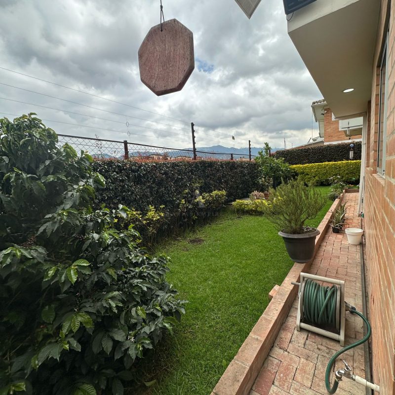 WhatsApp Image 2025-04-01 at 21.50.48 (3)