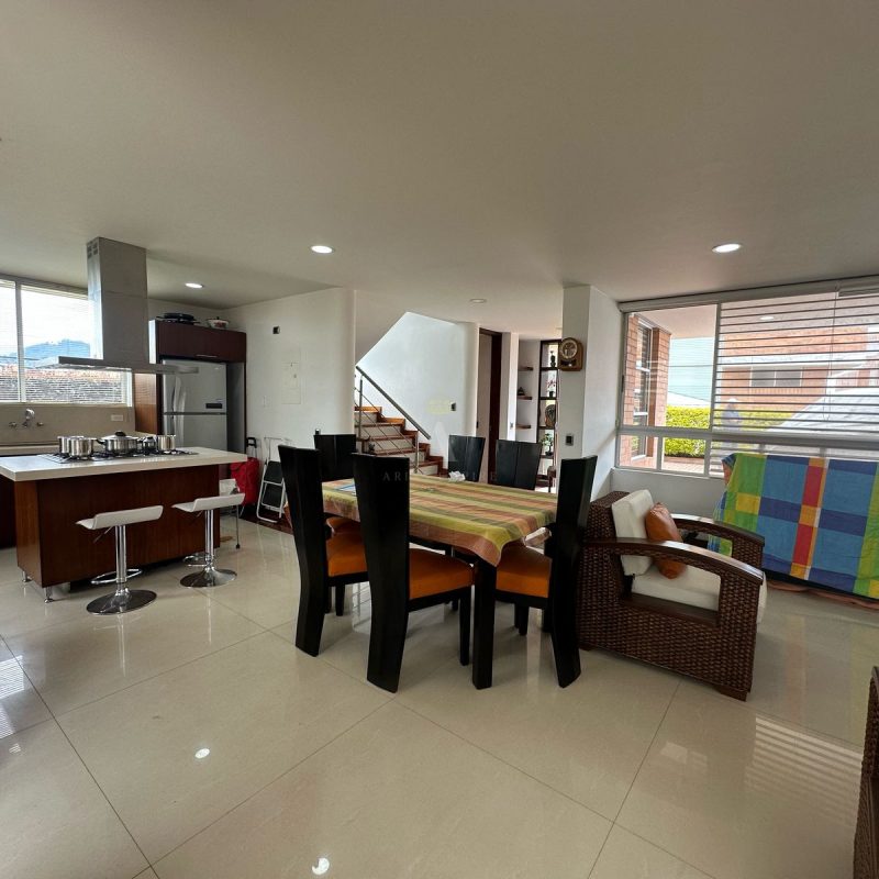 WhatsApp Image 2025-04-01 at 21.50.48