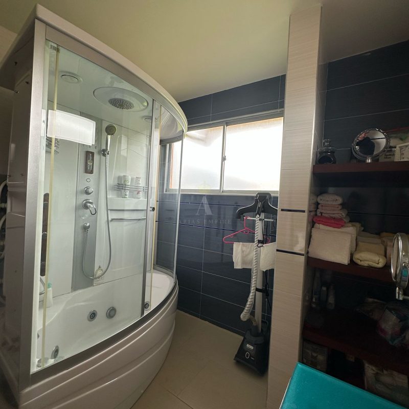 WhatsApp Image 2025-04-01 at 21.50.59 (2)