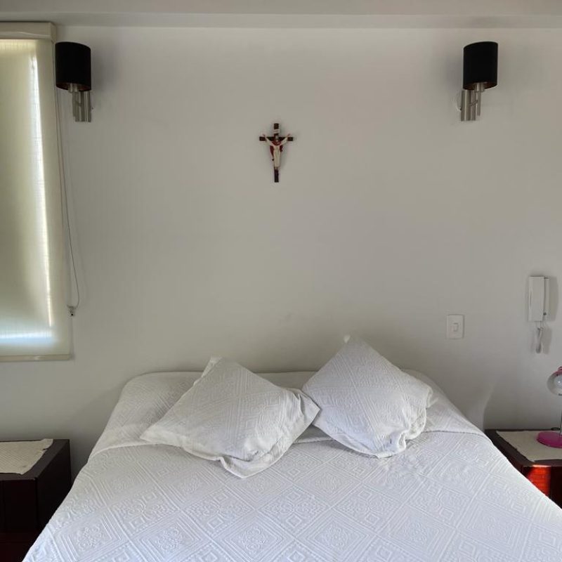 WhatsApp Image 2025-05-06 at 09.43.31 (1)