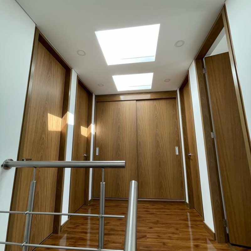 WhatsApp Image 2025-05-06 at 09.43.33