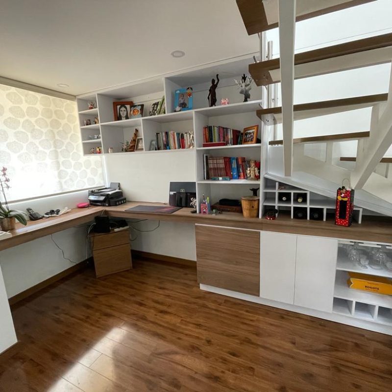 WhatsApp Image 2025-05-06 at 09.43.43