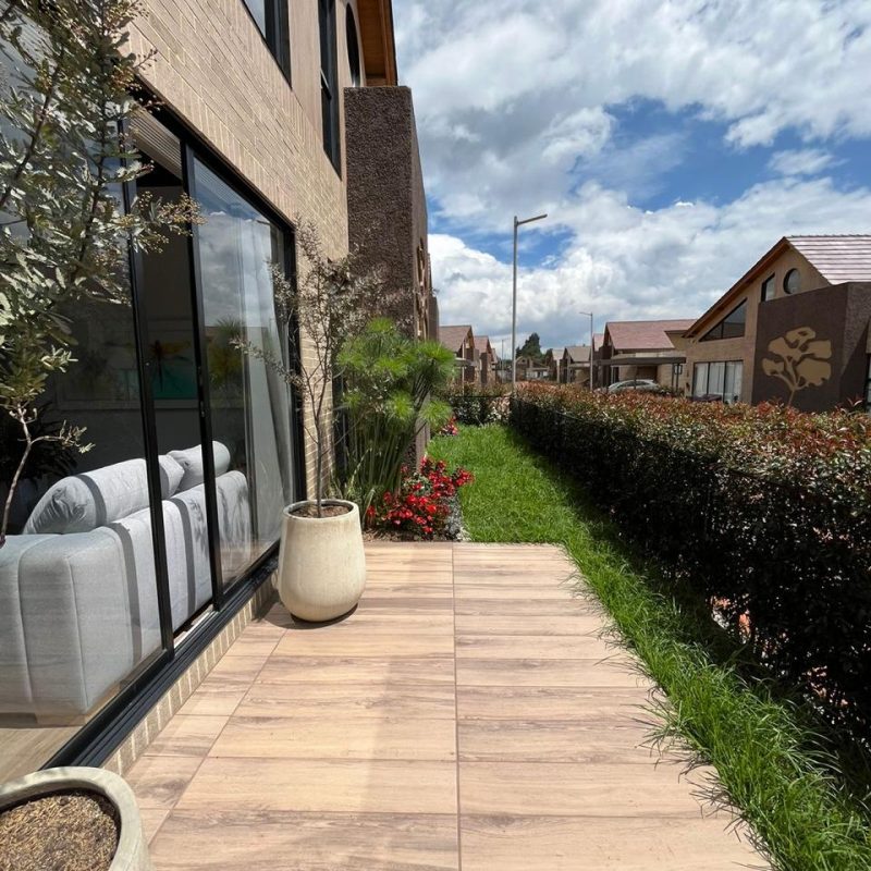 WhatsApp Image 2025-05-19 at 12.34.29 (1)