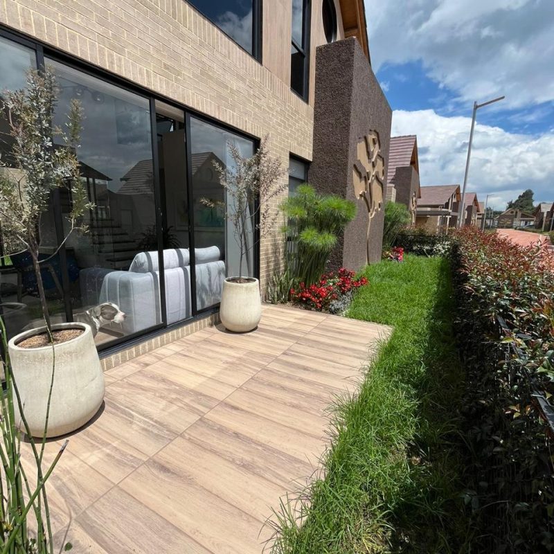 WhatsApp Image 2025-05-19 at 12.34.29