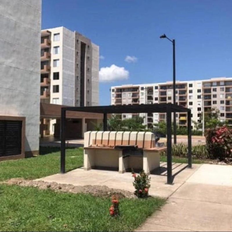 WhatsApp Image 2025-09-22 at 13.37.07