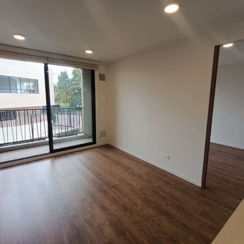 WhatsApp Image 2025-10-07 at 13.53.56 (2)