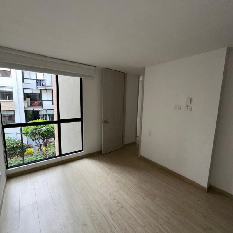 WhatsApp Image 2025-10-08 at 20.32.59 (11)