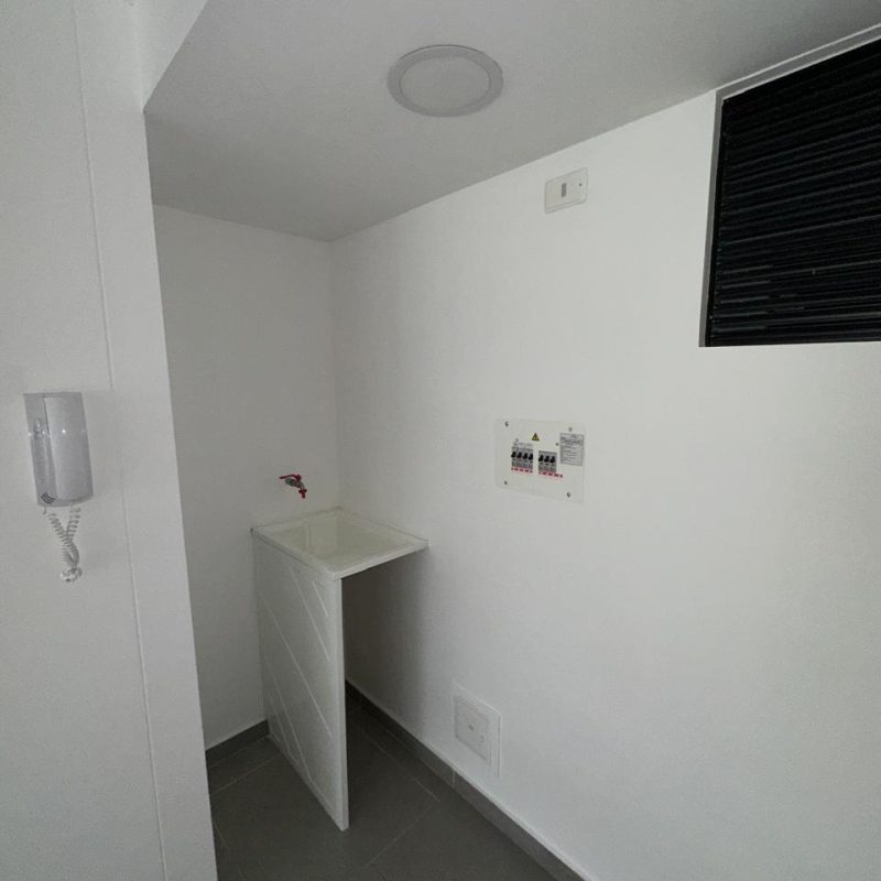 WhatsApp Image 2025-10-08 at 20.32.59 (2)