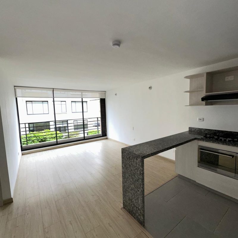 WhatsApp Image 2025-10-08 at 20.32.59