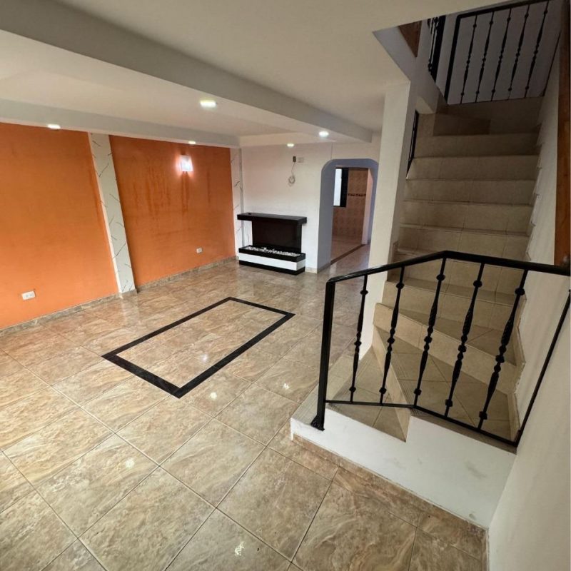 WhatsApp Image 2025-10-16 at 14.53.49 (2)