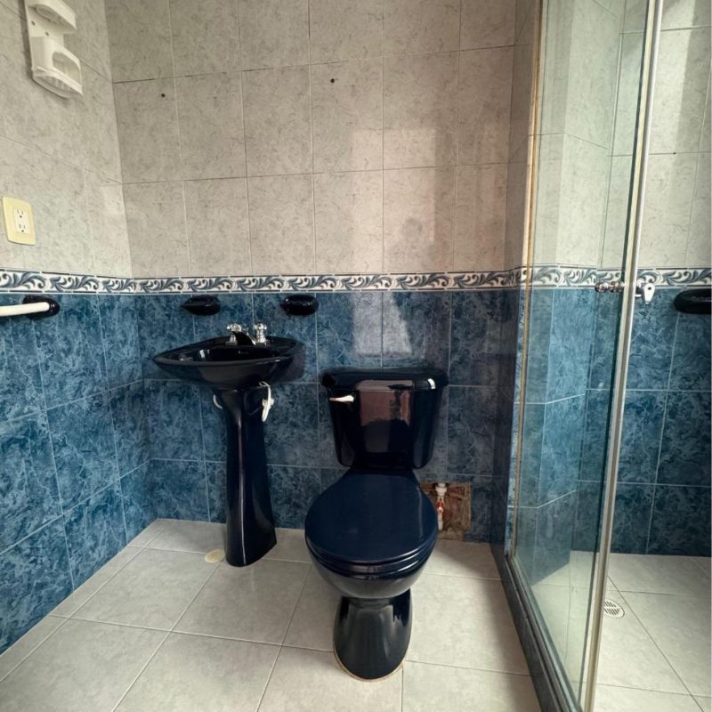 WhatsApp Image 2025-10-16 at 14.53.53 (4)