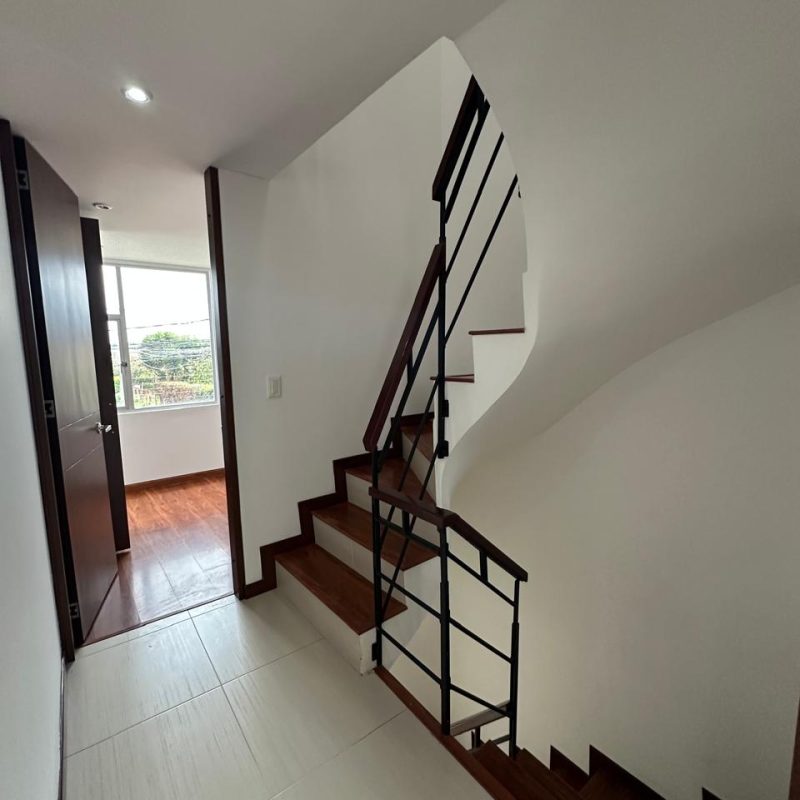 WhatsApp Image 2025-10-27 at 09.21.15 (11)