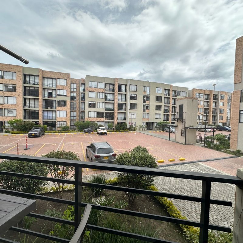 WhatsApp Image 2025-11-10 at 08.26.26 (1)