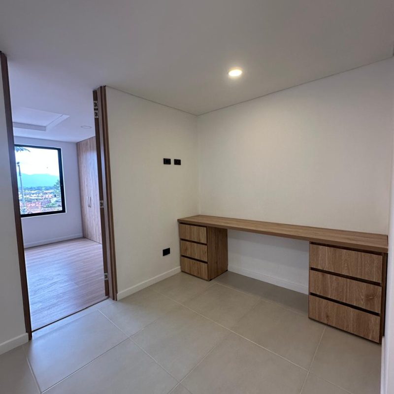 WhatsApp Image 2026-03-04 at 20.18.31 (4)