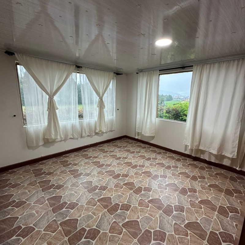 WhatsApp Image 2026-04-05 at 22.34.33 (1)