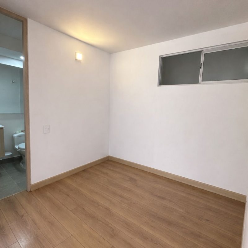 WhatsApp Image 2026-04-09 at 19.40.18 (6)