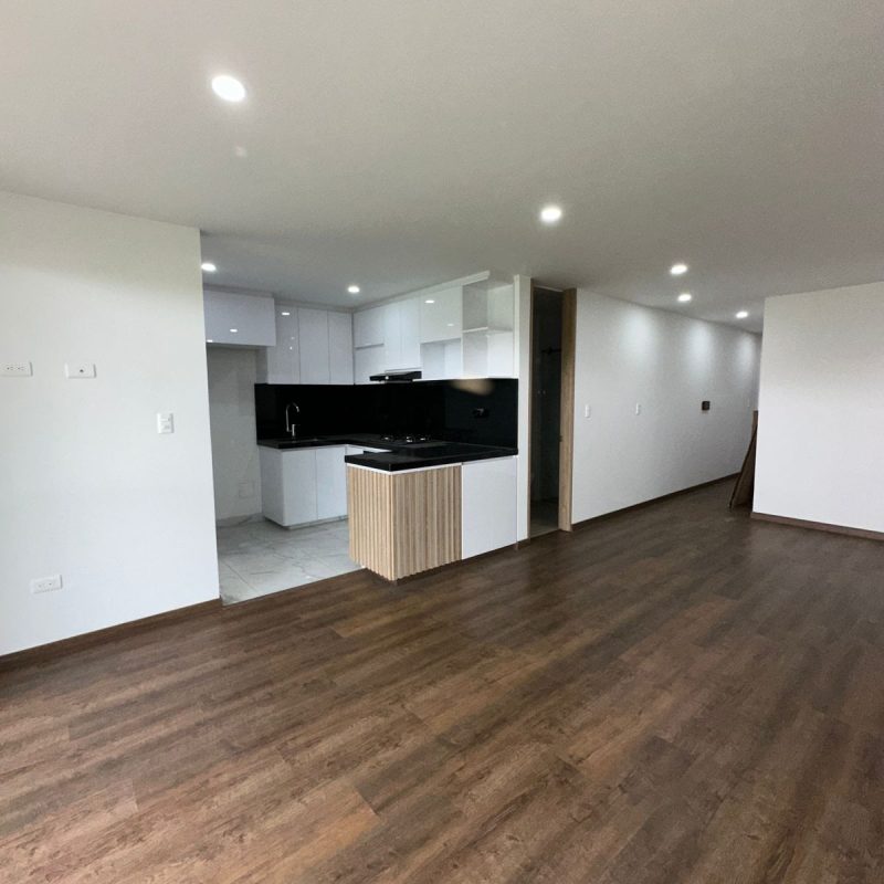 WhatsApp Image 2026-04-09 at 20.40.28 (4)