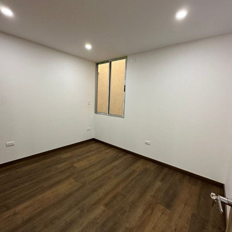 WhatsApp Image 2026-04-09 at 20.40.30 (1)