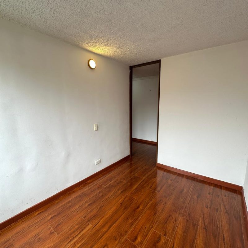 WhatsApp Image 2026-04-16 at 21.53.25 (1)