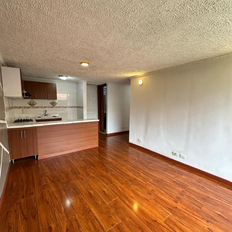 WhatsApp Image 2026-04-16 at 21.53.26 (14)