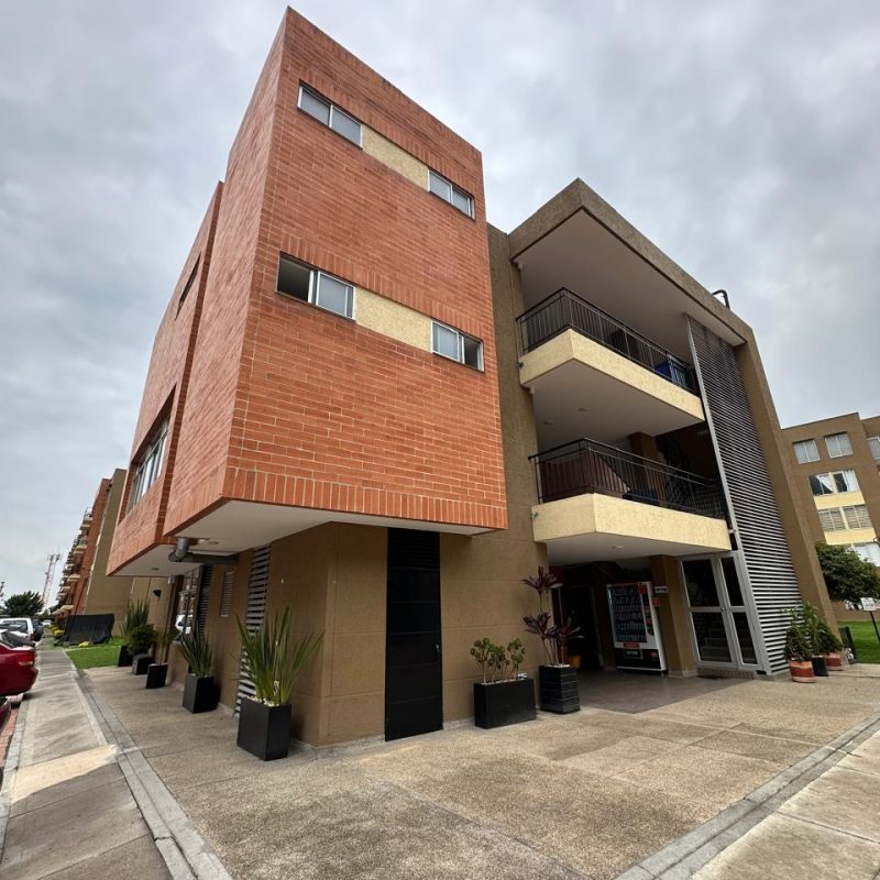 WhatsApp Image 2026-04-16 at 21.53.26 (17)