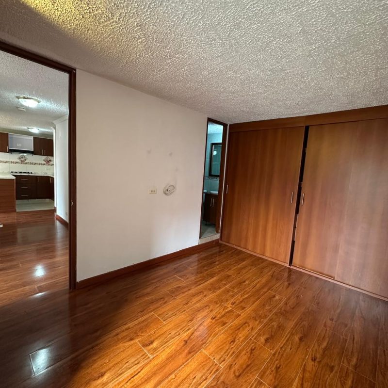 WhatsApp Image 2026-04-16 at 21.53.26 (4)