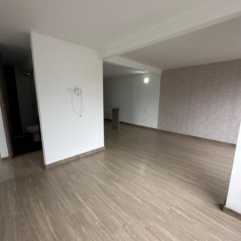 WhatsApp Image 2026-04-16 at 21.54.21 (10)