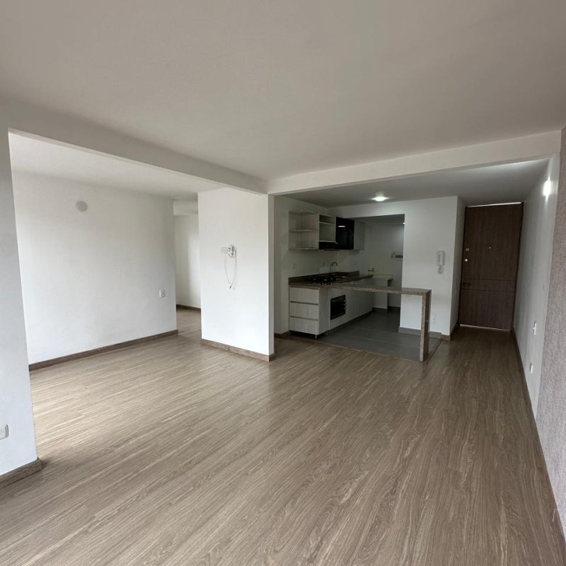 WhatsApp Image 2026-04-16 at 21.54.21 (15)