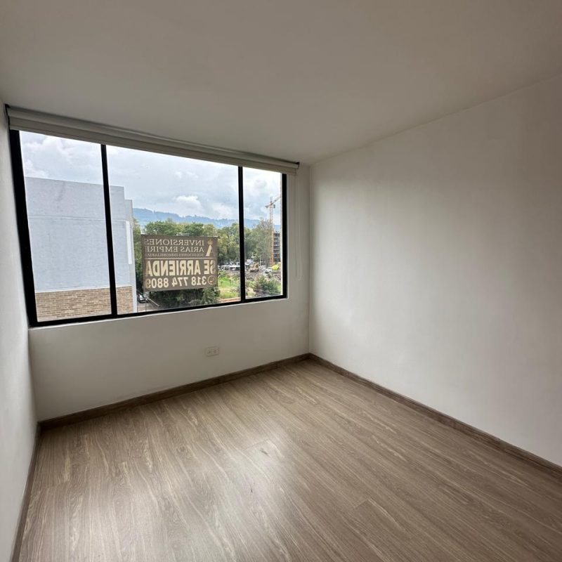 WhatsApp Image 2026-04-16 at 21.54.21 (2)