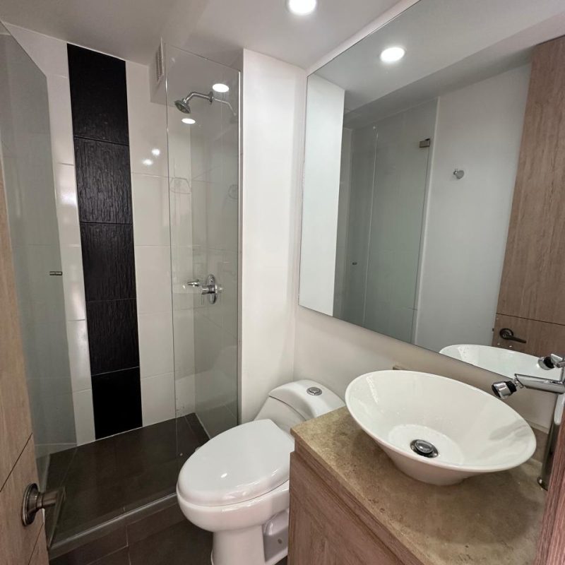 WhatsApp Image 2026-04-16 at 21.54.21 (5)