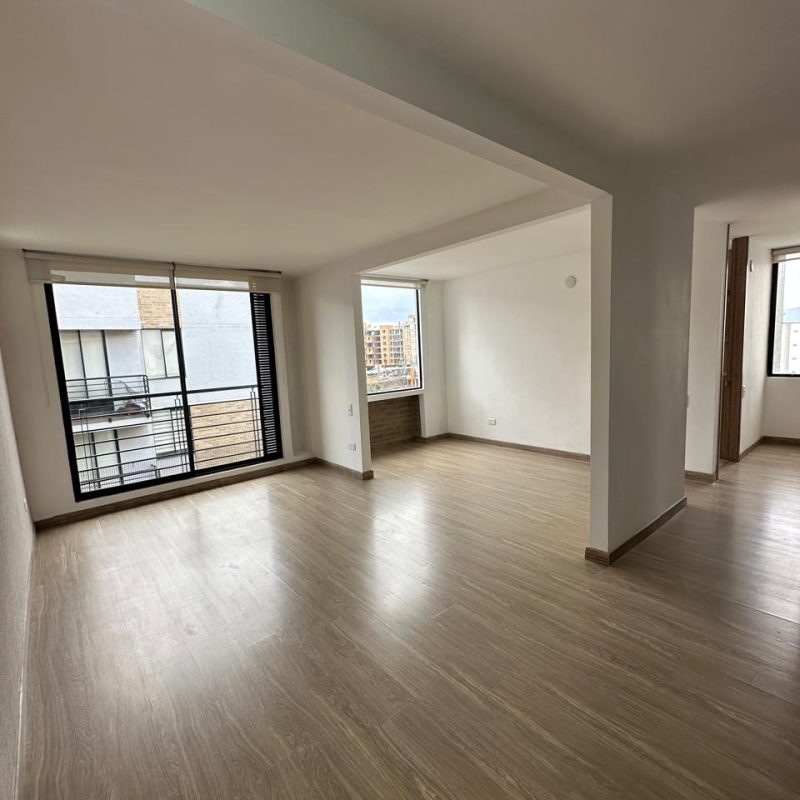 WhatsApp Image 2026-04-16 at 21.54.21 (8)