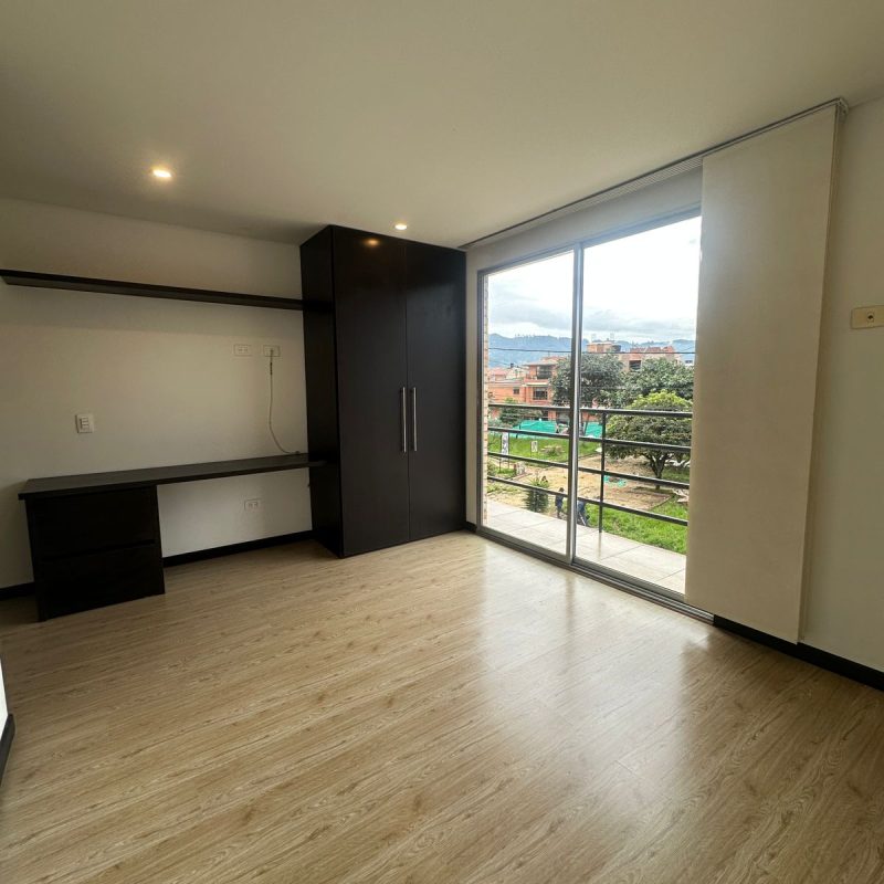 WhatsApp Image 2026-04-22 at 20.12.35 (2)