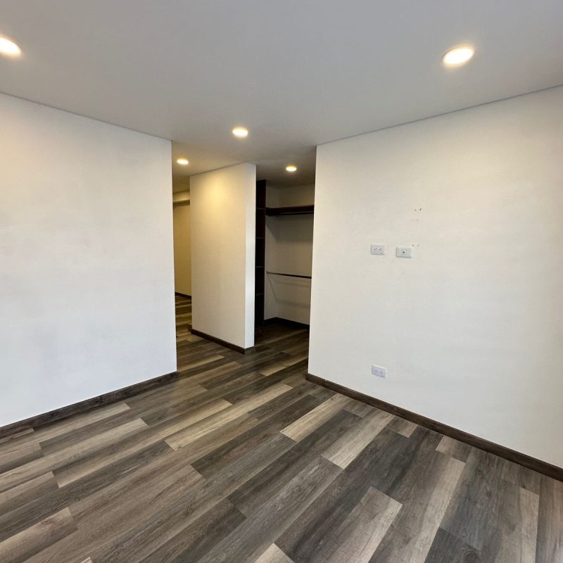 WhatsApp Image 2026-04-22 at 20.21.38