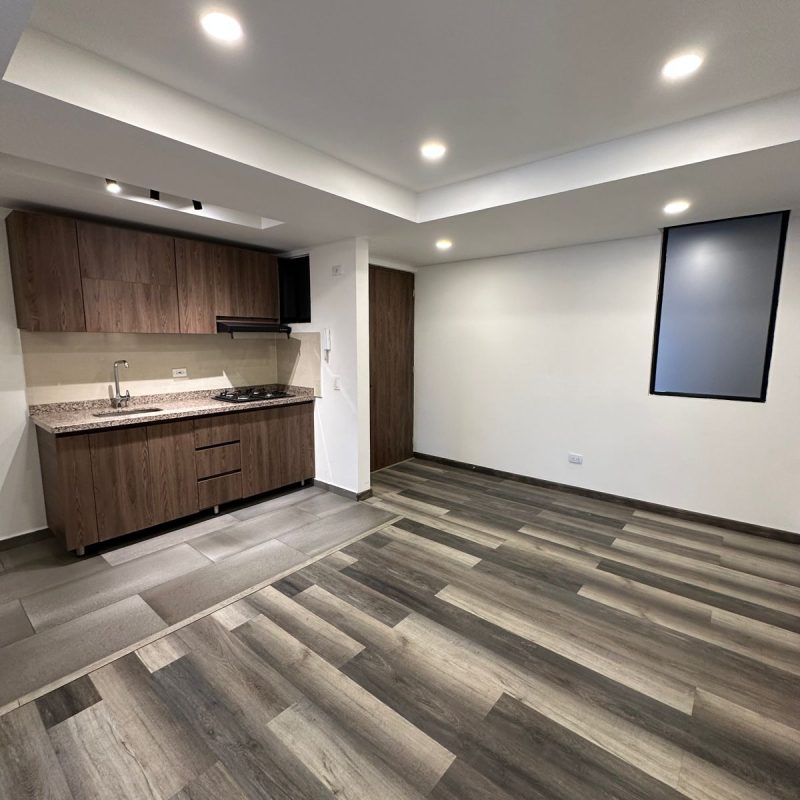 WhatsApp Image 2026-04-22 at 20.21.39 (1)